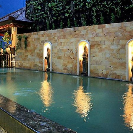 Taman Ayu Legian Hotel Esterno foto