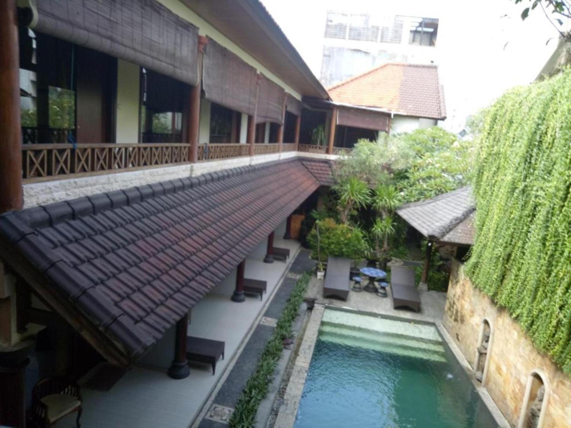 Taman Ayu Legian Hotel Esterno foto